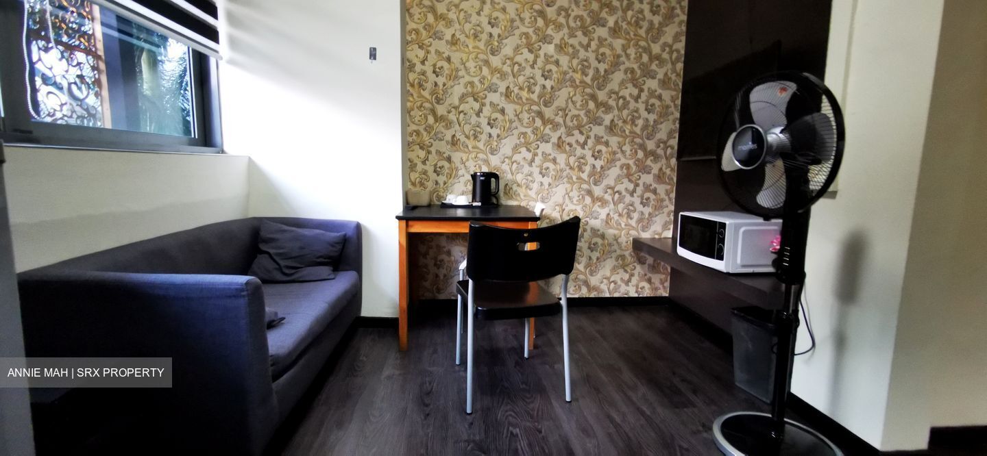 WOLSKEL ROAD (D13), Terrace #559341551